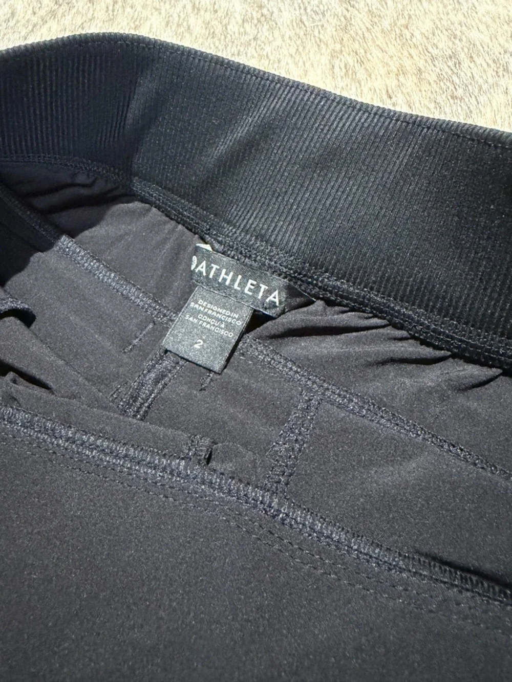 Athleta Brooklyn Ankle Pant NWT Black Size 2 Featherweight Stretch Travel Pant - Picture 5 of 7